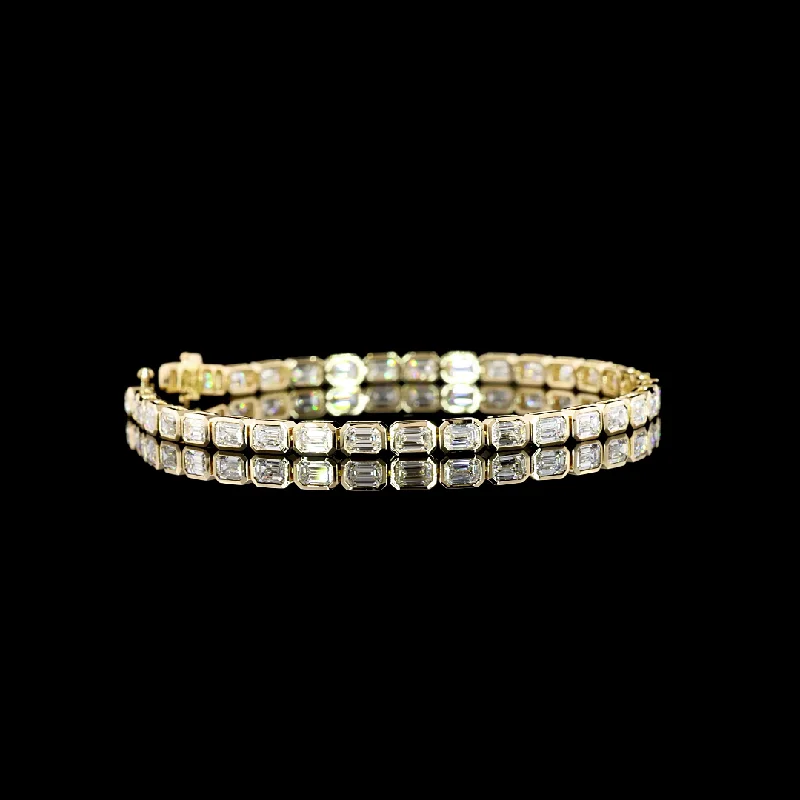 Bracelets For Evening Parties-14K Yellow Gold Lab Grown Emerald Diamond Tennis Bracelet BC949