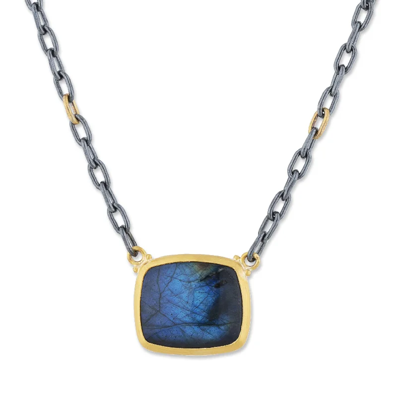 Minimalist Gold Chain Necklaces For Elegant Looks-Lika Behar "Kami" Necklace with Rectangular Labradorite & Onyx