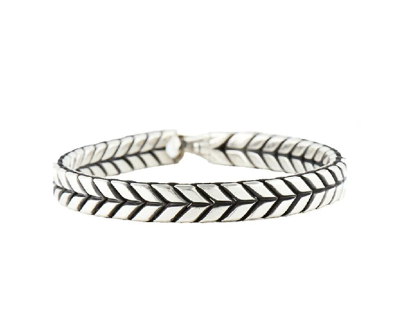 Bracelets For Modern Styles-Gents David Yurman Chevron Woven Bracelet in Sterling