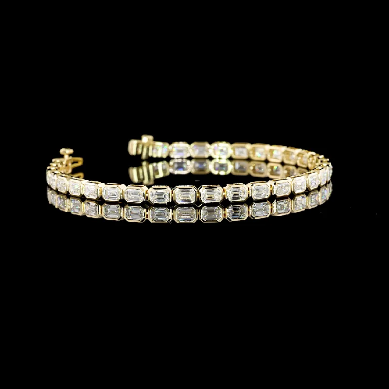 Bracelets With Engraved Messages-14K Yellow Gold Lab Grown Diamond Emerald Tennis Bracelet BC953