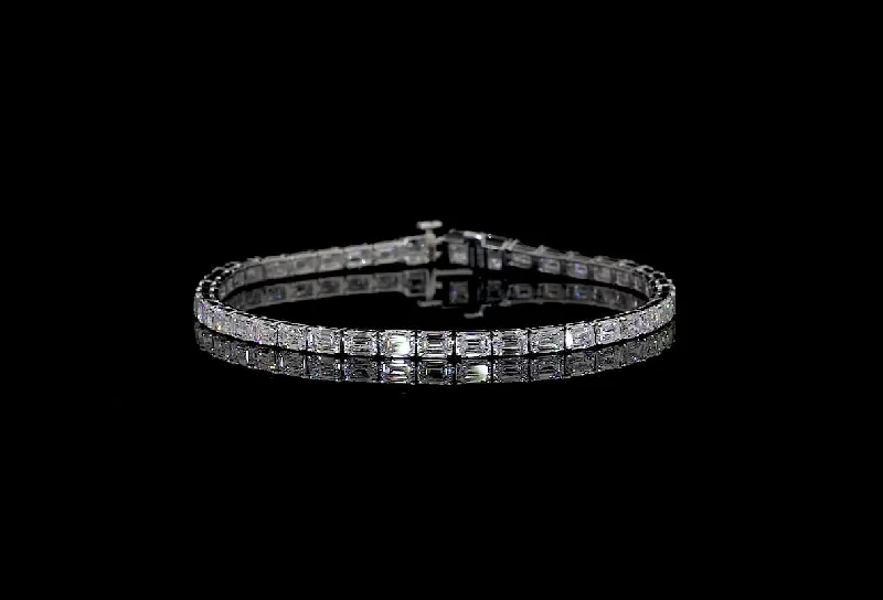 Bracelets For Cocktail Parties-14K White Gold Lab Grown Diamond Emerald Tennis Bracelet BC188