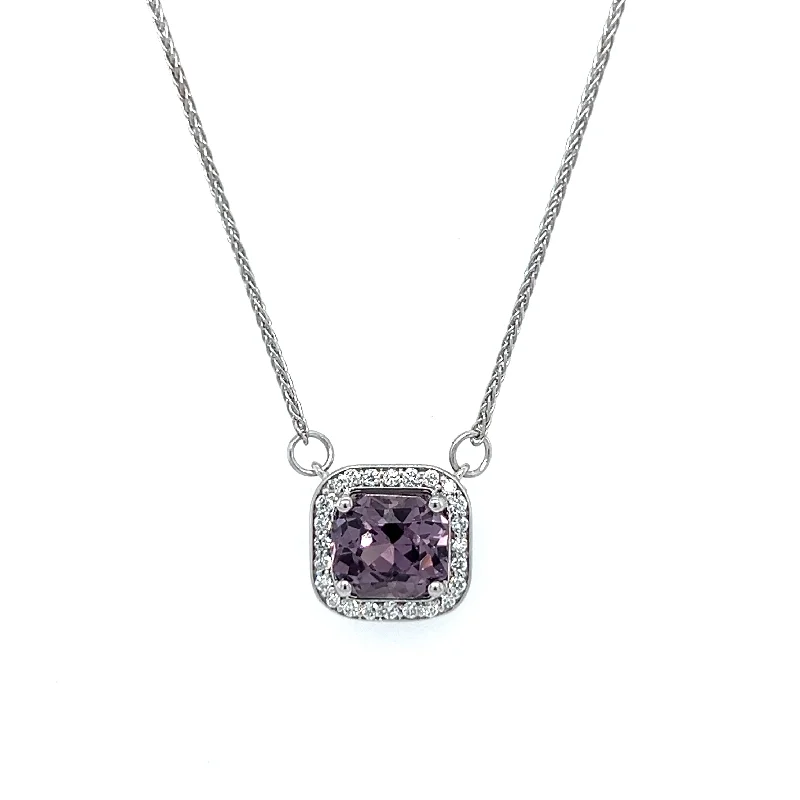 Statement Gold Chain Necklaces For Fashion Statements-18k white gold spinel and diamond necklace