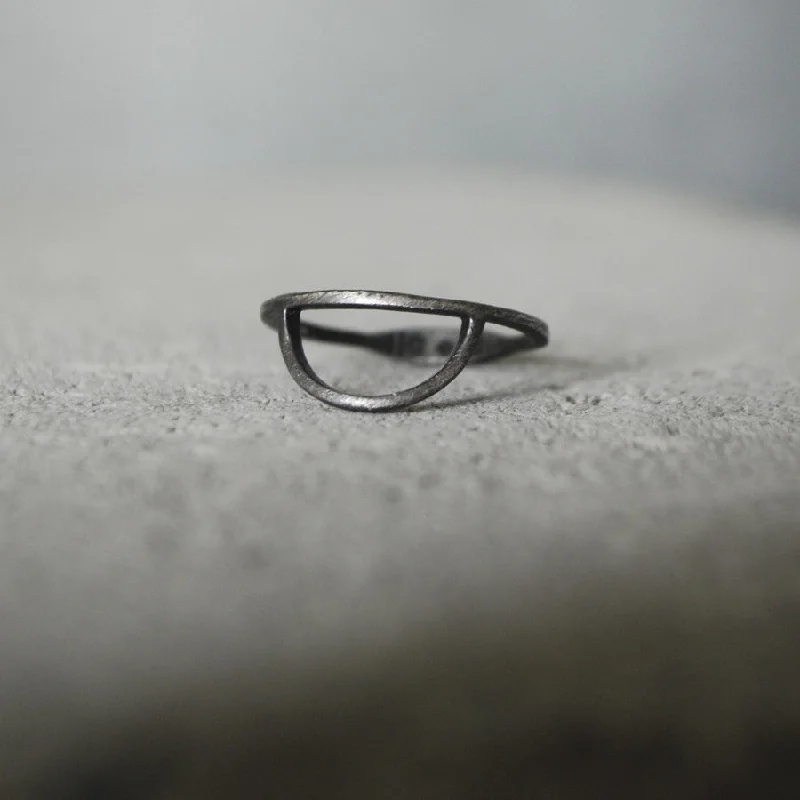 Classic Men’s Wedding Bands For Simple Style-Tyyneys Ring Oxidized Silver