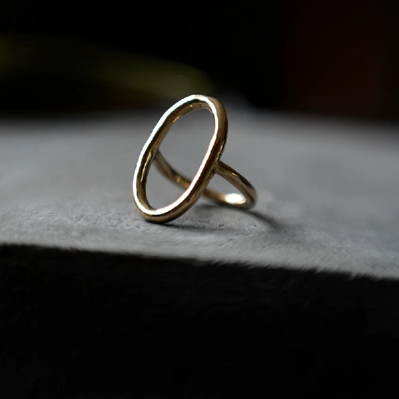 Elegant Custom Rings For Special Occasions-Ystävä Ring Bronze