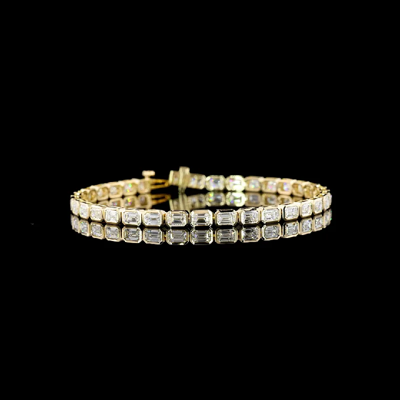 Bracelets For Bridesmaids-14K Yellow Gold Lab Grown Emerald Diamond Tennis Bracelet BC952