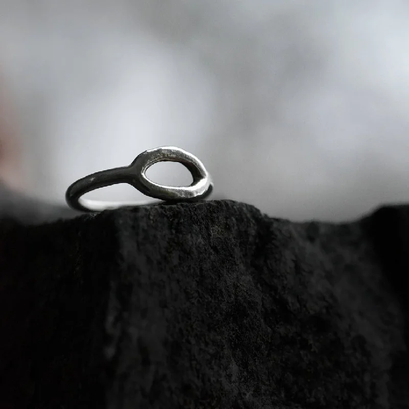 Personalized Couple Rings For Meaningful Gifts-Aulis Ring Silver