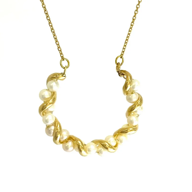 Statement Crystal Necklaces For Fashion Lovers-Yellow Gold and Pearls Necklace