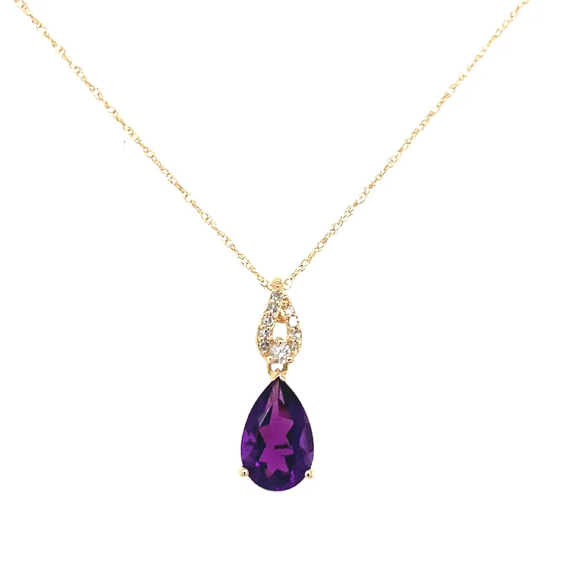 Colorful Stone Pendant Necklaces For Summer Wear-14K Yellow Gold Amethyst and Diamonds Pendant Necklace